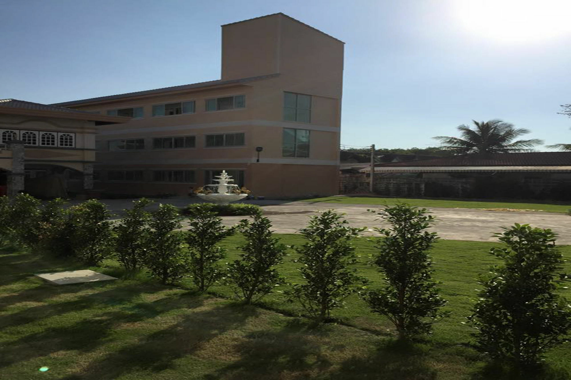 U-Dee Hotel Ban Chuk Kraphoe Exterior photo