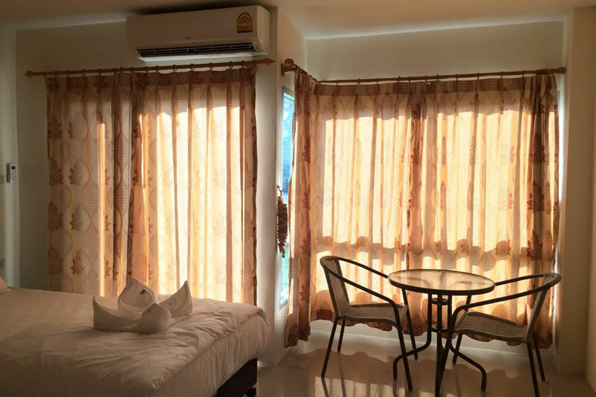 U-Dee Hotel Ban Chuk Kraphoe Exterior photo